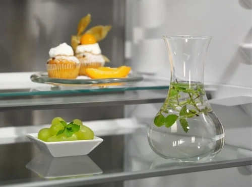 Встраиваемый холодильник Electrolux ENC8MC19S фото 5