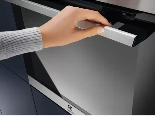 Духовой шкаф Electrolux EOF 4P74 X фото 4