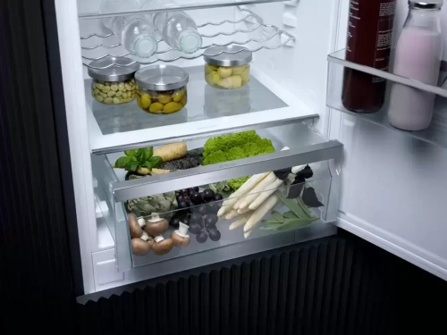 Встраиваемый холодильник Miele K 7733 E фото 6
