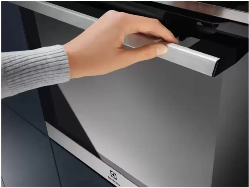 Духовой шкаф Electrolux EOC9P31WX фото 6
