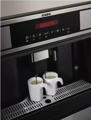 Кофемашина AEG PE4521M фото 2