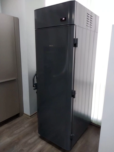 Холодильник для шуб Graude PK 70.0 фото 3
