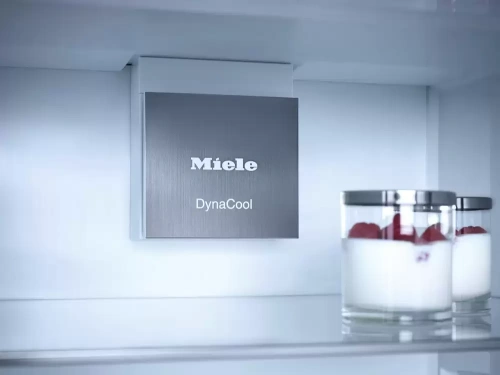 Встраиваемый холодильник Miele KFN 7734 E фото 3