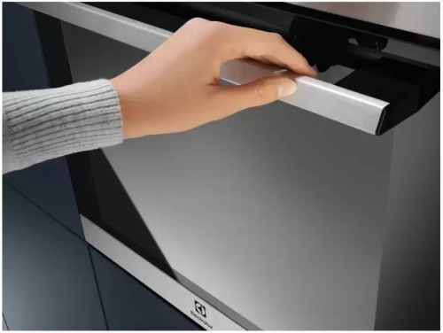 Духовой шкаф Electrolux EOH3H00BX фото 4