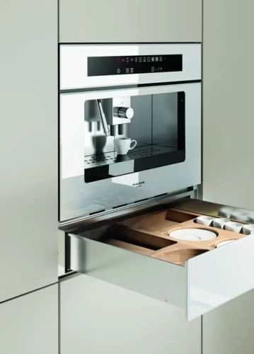 Встраиваемая кофемашина Fulgor Milano LCM 4509 TC WH фото 2