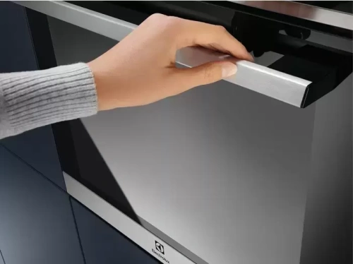 Духовой шкаф Electrolux EOD6P77X фото 2