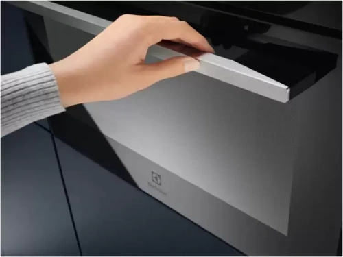 Встраиваемая микроволновая печь Electrolux KVMBE08X фото 6