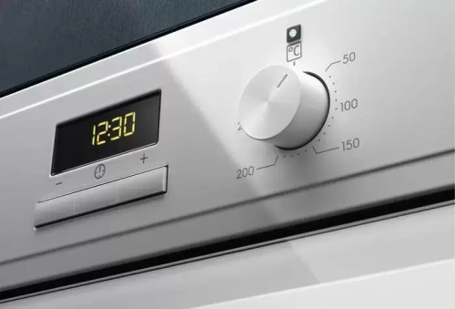 Духовой шкаф Electrolux EOF3H40BW фото 5