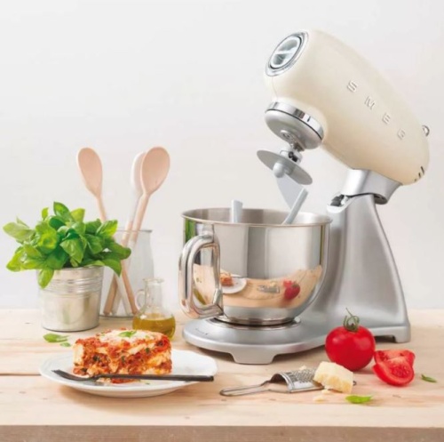 Планетарный миксер Smeg SMF02CREU фото 9