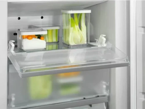 Встраиваемая морозильная камера Electrolux KUN7NE18S фото 5