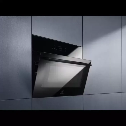 Духовой шкаф Electrolux EVL8E08Z фото 5