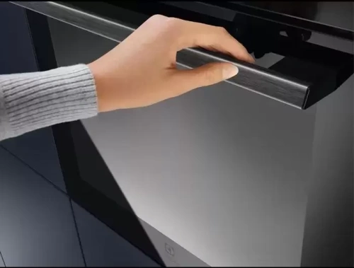 Духовой шкаф Electrolux EOB7S31Z фото 4