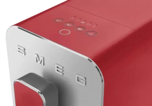 Кофемашина Smeg BCC02RDMEU фото 5