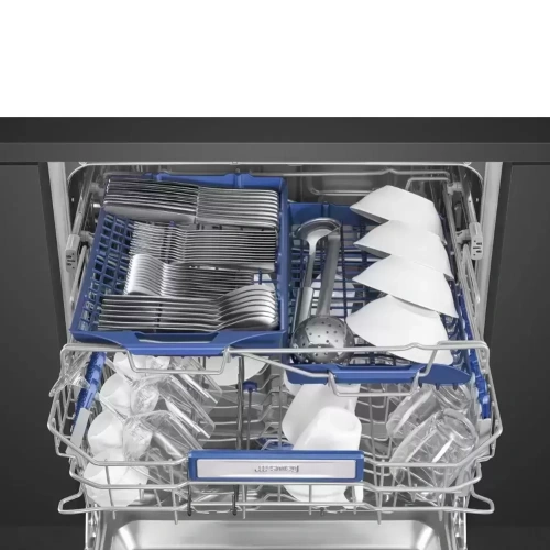 Встраиваемая посудомоечная машина Smeg STL323BQLH фото 2