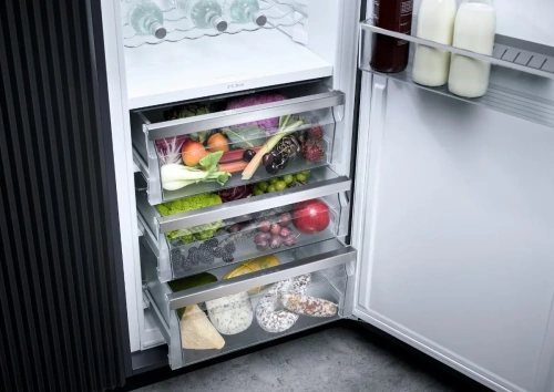 Встраиваемый холодильник Miele K 7747 C фото 7