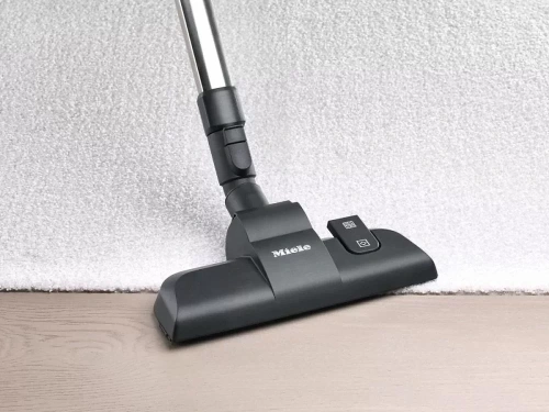 Пылесос Miele SBCD3 Classic C1 Allergy манговый красный фото 4