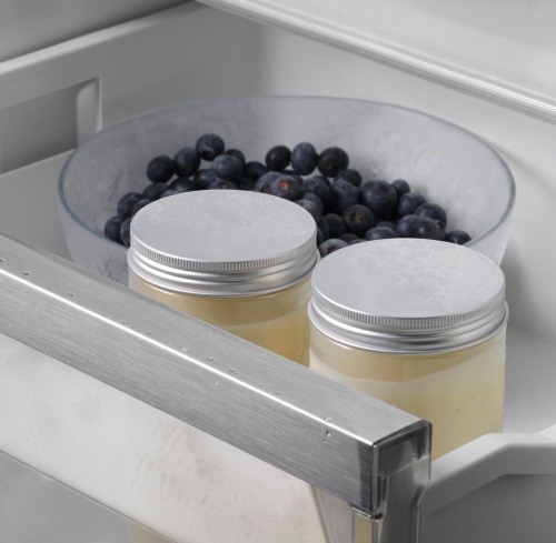 Встраиваемая морозильная камера V-ZUG Freezer V6000 Supreme FR6T-51099 L фото 2 Встраиваемая морозильная камера V-ZUG Freezer V6000 Supreme FR6T-51099 L фото 2