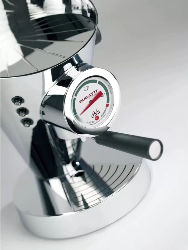 Кофеварка Bugatti DIVA Leather Black фото 2