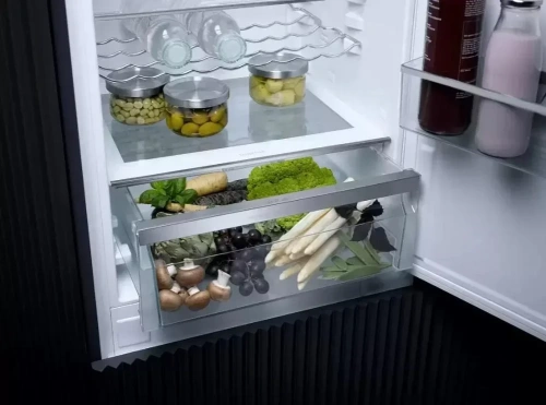 Встраиваемый холодильник Miele KF 7731 E фото 3