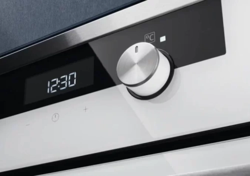 Духовой шкаф Electrolux OKC 5H50 W фото 2
