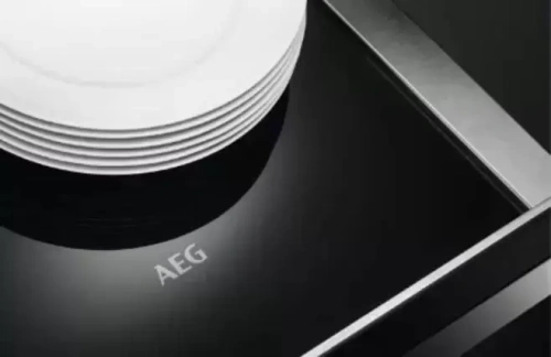 Встраиваемый ящик для подогрева посуды AEG KDK911424M фото 2