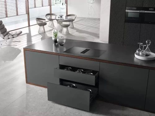 Индукционная варочная панель с вытяжкой Miele KMDA 7476 FL фото 6