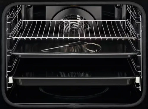 Духовой шкаф Electrolux EOE8P39WX фото 4