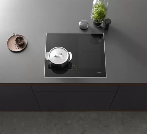 Индукционная панель конфорок с сенсорным управлением Miele KM7464 FR фото 3